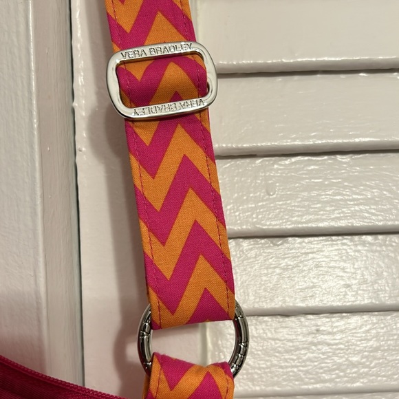 VERA BRADLEY BAG - Picture 6 of 7